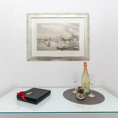 Luxury Center * スプリト